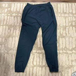 Lululemon Men’s Surge Jogger 29” (Medium)